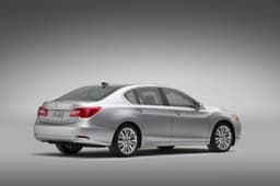 2013 Acura RLX saloon photo gallery